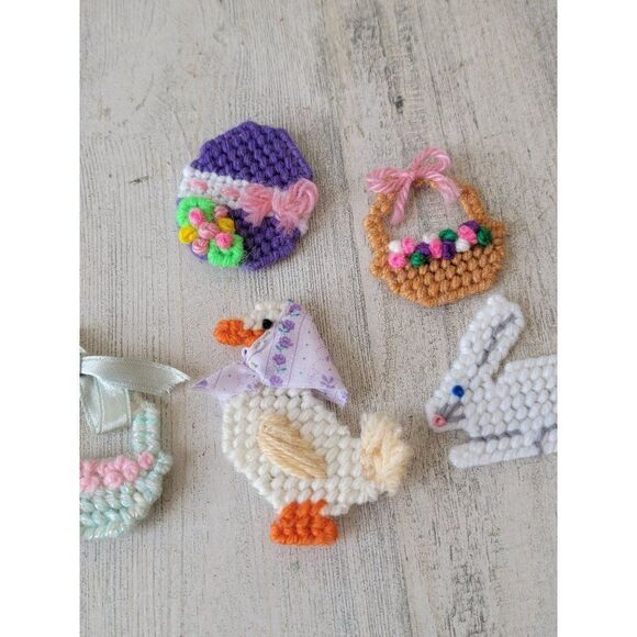 Crochet fridge magnet Easter spring set duck bunny egg basket - Picture 3 of 7